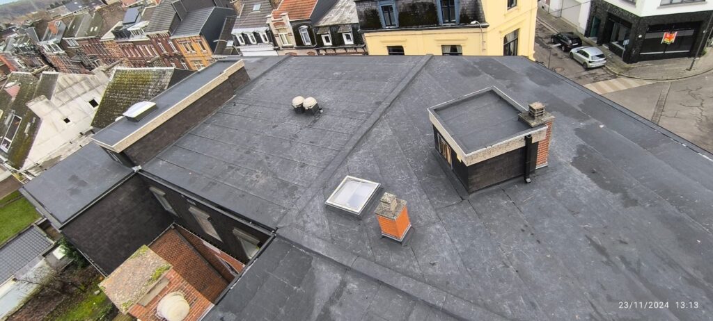 Une réalisation d'un toit plat, par Nulens